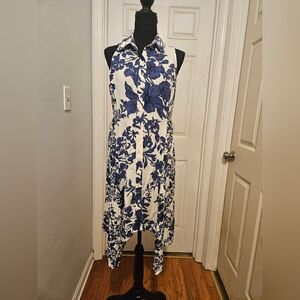 Floral Blue and White Sleeveless Dress